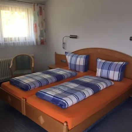 ゲストハウス Landgasthaus Waldschaenke エメンディンゲン